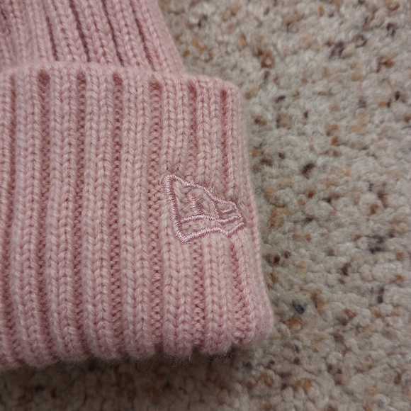 New Era NFL SF Beanie - Picture 3 of 5